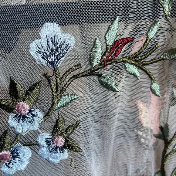 Zara Mesh Floral Embroidered Top - Picture 9 of 10